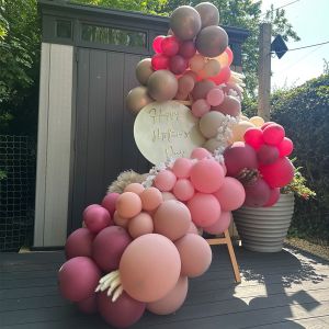 Easel Balloon Display